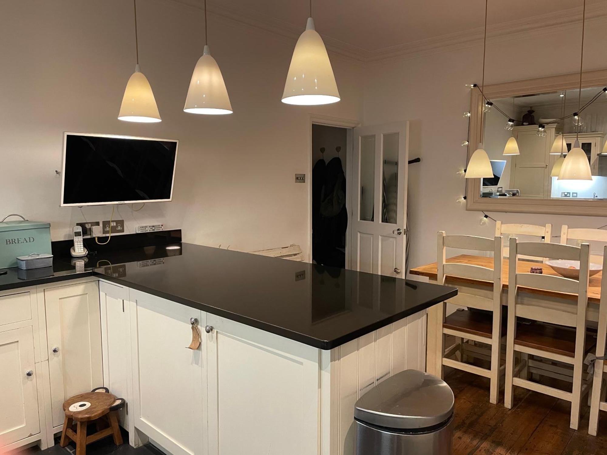 3 Bed Home Sleeps 6 Free Parking Brighton Exterior photo